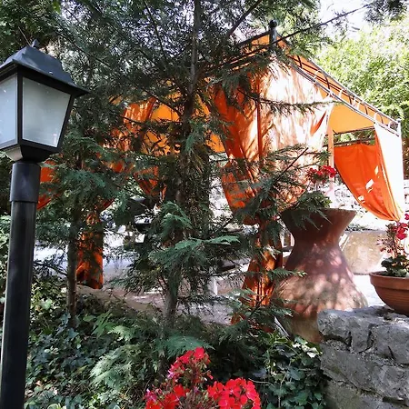 Apart-hotel Residence Gardasee