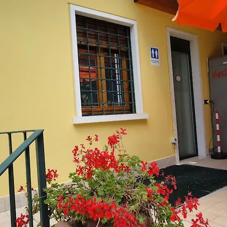 Apart-hotel Residence Gardasee LAKE GARDA