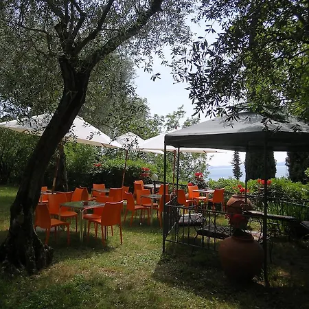 Apart-hotel Residence Gardasee