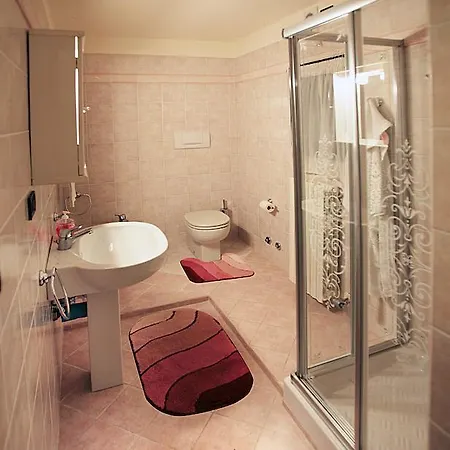 Apart-hotel Residence Gardasee LAKE GARDA