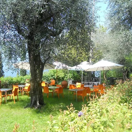 Apart-hotel Residence Gardasee
